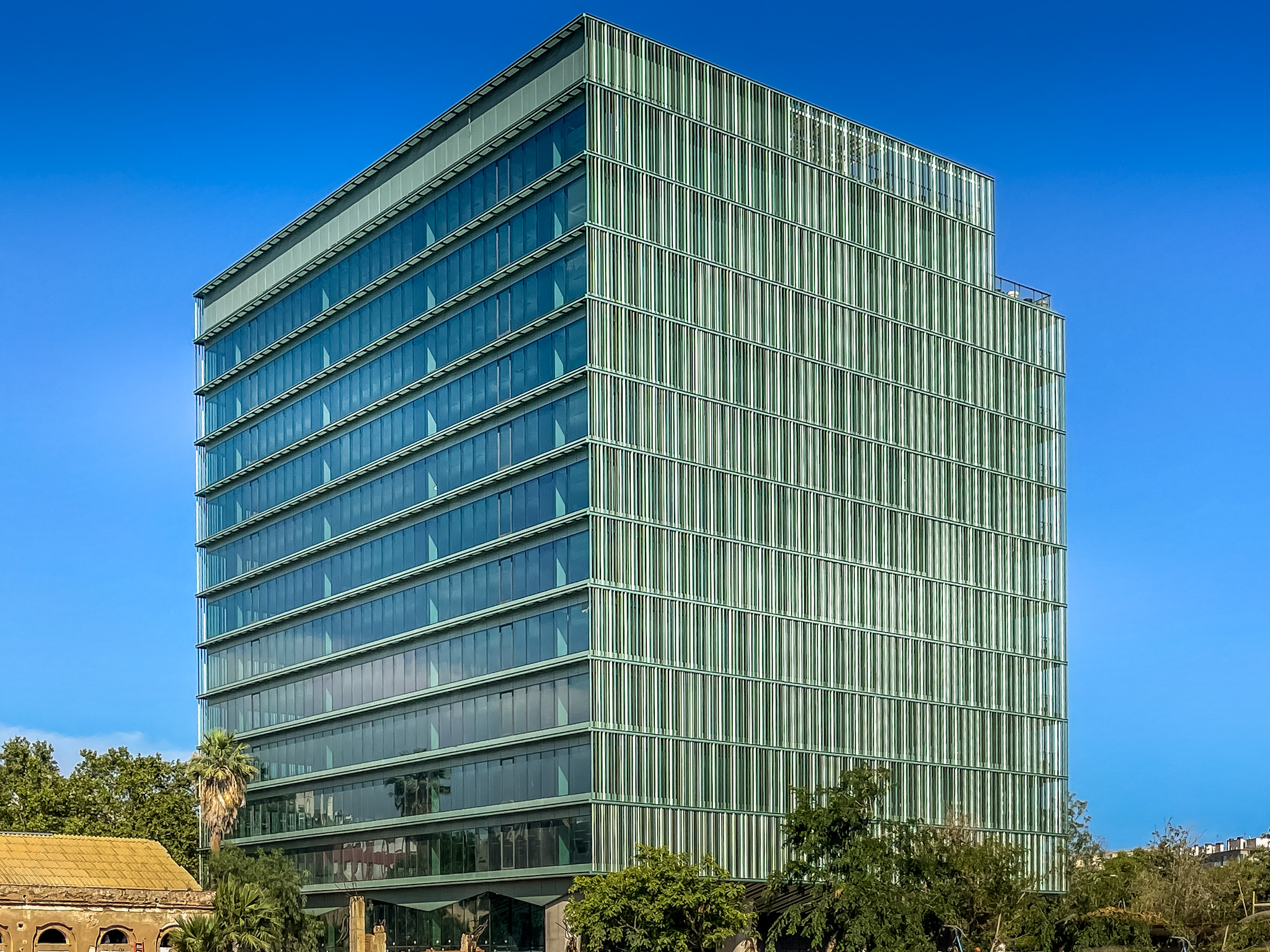 ONE PARC CENTRAL OFFICE BUILDING, BARCELONA