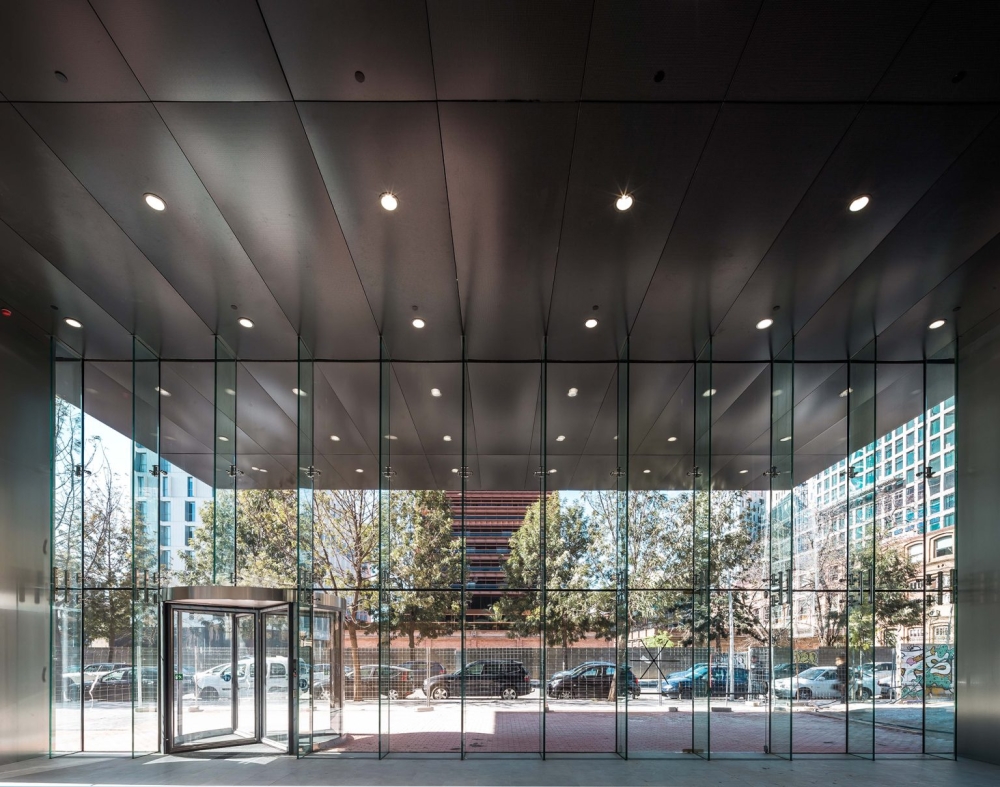 EDIFICIO DE OFICINAS LUXA, Barcelona